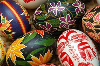 Звичаї та обряди українського народу Звичаї та обряди українського народу